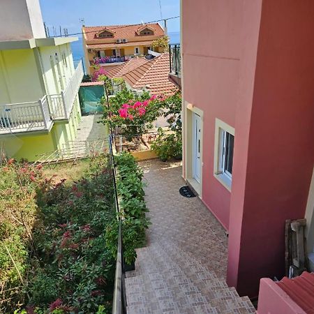 Appartamento Eva'S Poros  Esterno foto